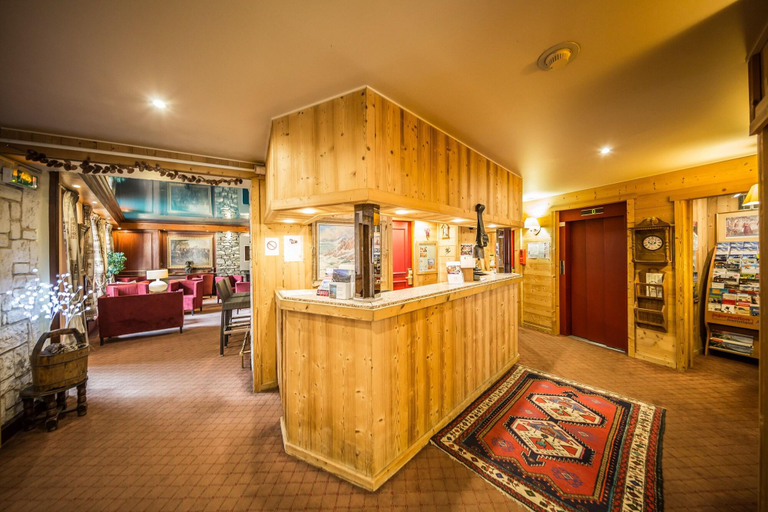 Public Area 3, Hotel Lyret, Haute-Savoie