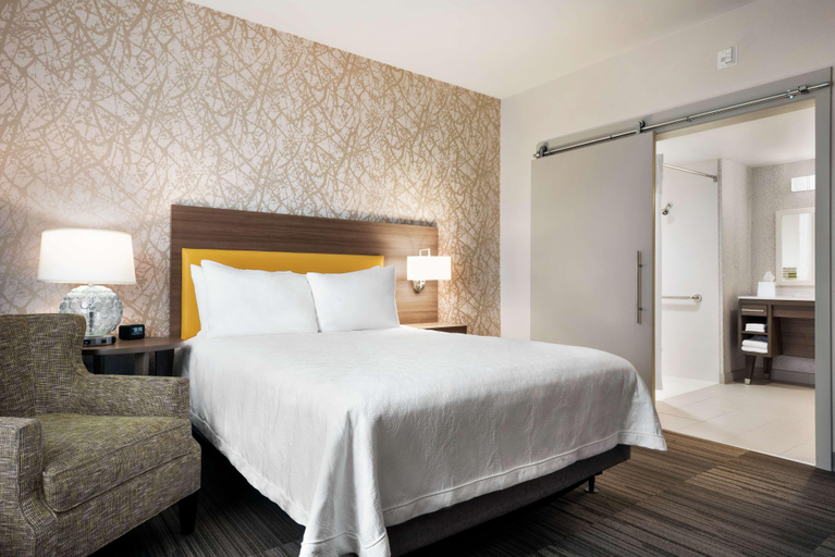 Bedroom 4, Home2 Suites By Hilton Brooklyn Park Minneapolis, Hennepin