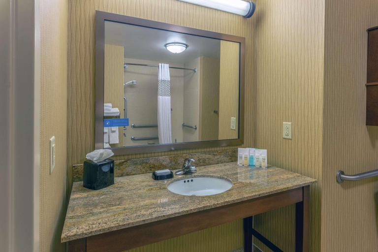 Bathroom 4, Hampton Inn Baltimore/Owings Mills, Baltimore