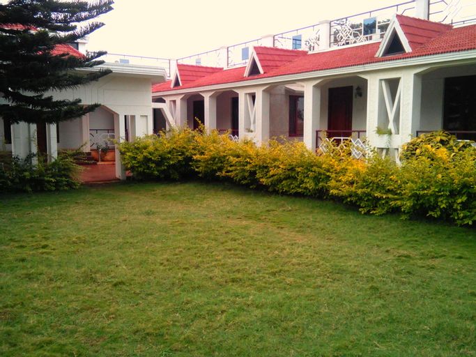 Sherton Hill Crest, Vellore