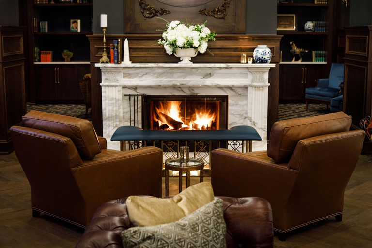 Public Area 3, Hotel Carmichael, Autograph Collection, Hamilton