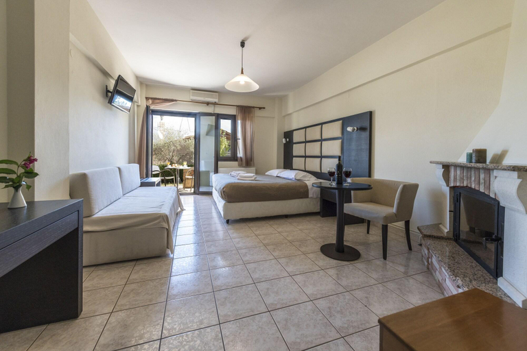 Public Area 3, Thermios Apollon Hotel, West Greece
