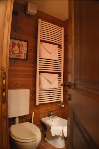 Bathroom, Le Petit Nid, Aosta