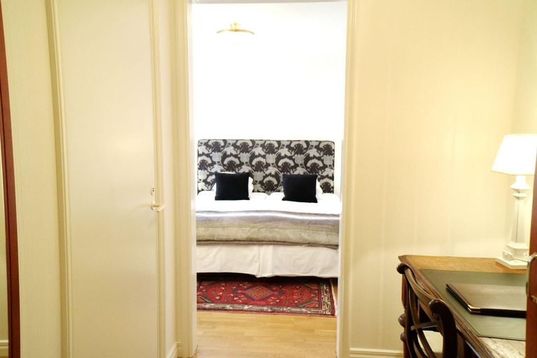 Bedroom 3, Vänerport Hotel, Mariestad