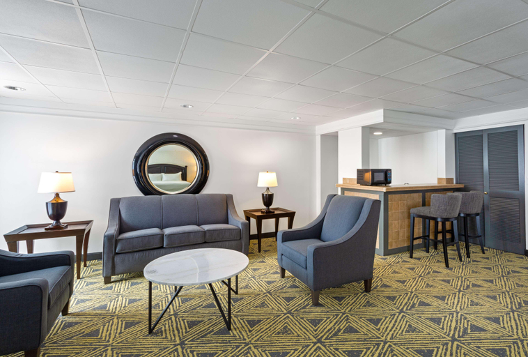 Bedroom 3, DoubleTree by Hilton Pittsburgh-Meadow Lands, Washington