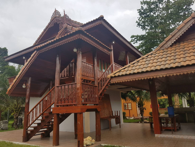Ingpai Resort, Pak Phli