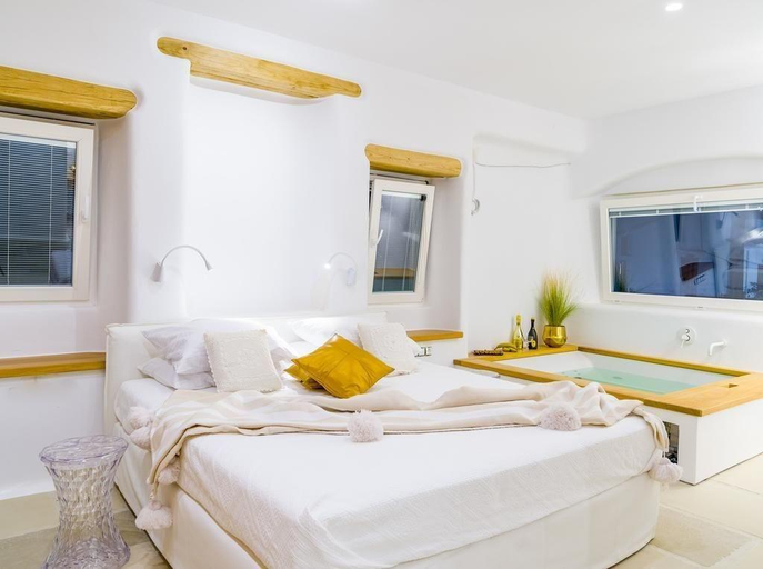 Bedroom 2, Euphoria Downtown, South Aegean