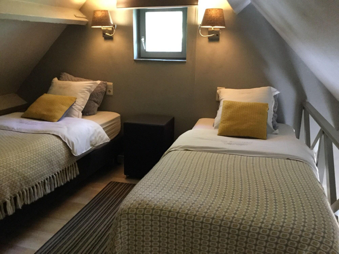 Bedroom 3, Hotel Bloemenhof, West-Vlaanderen
