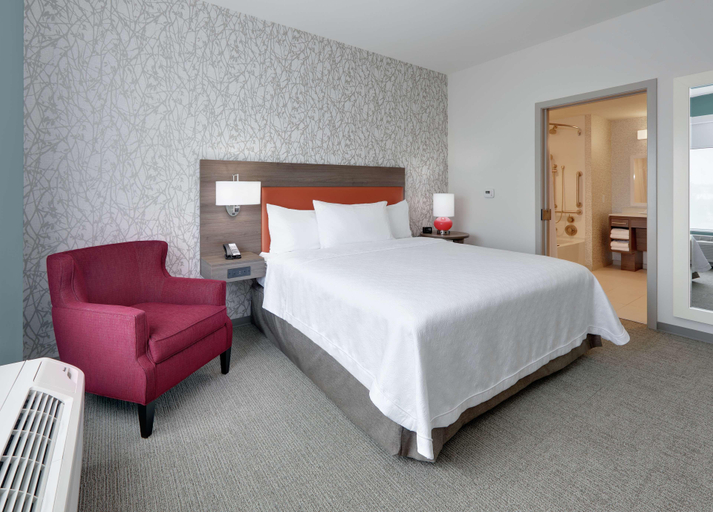 Bedroom 3, Home2 Suites by Hilton Hagerstown, Washington