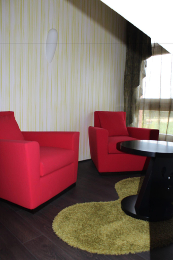 Public Area 3, Hotel - Restaurant Crystal, Bas-Rhin