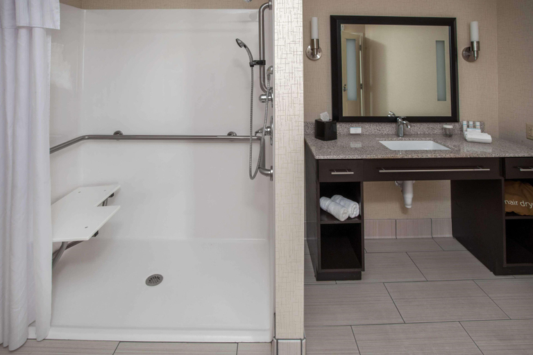 Bathroom 5, Homewood Suites by Hilton Munster, Lake