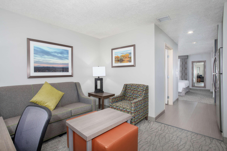 Public Area 2, Homewood Suites by Hilton Albuquerque-Journal Center, Bernalillo