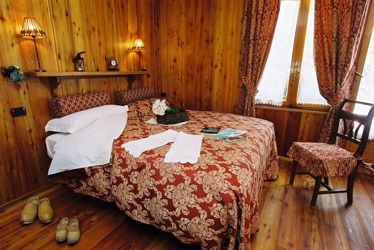 Bedroom 2, Le Petit Nid, Aosta