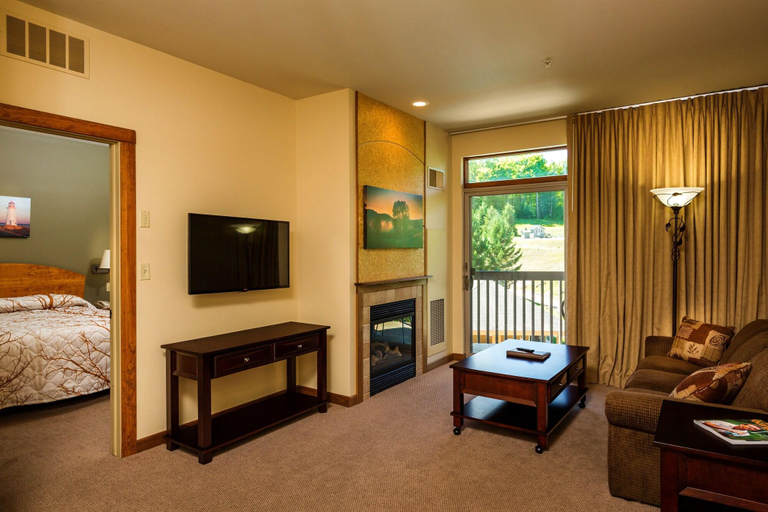 Bedroom 4, The Lodge at Cedar River, Shanty Creek Resort, Antrim
