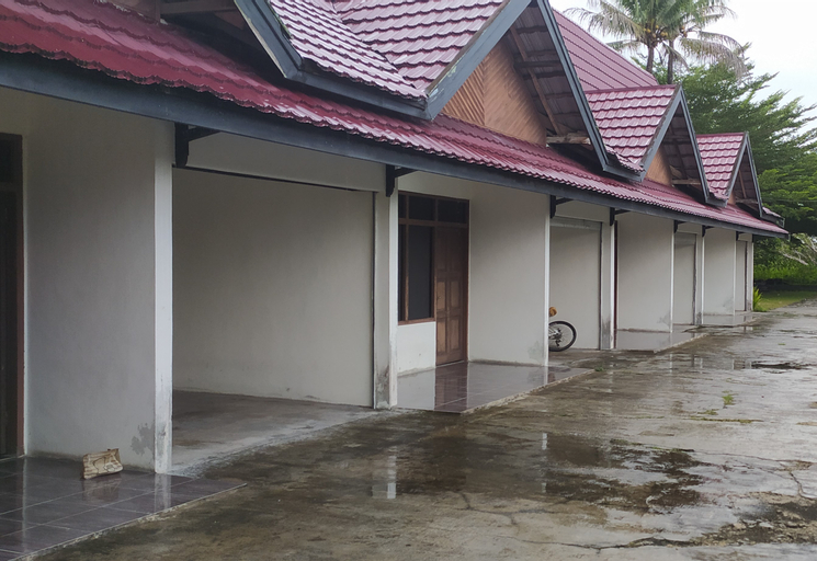 Exterior & Views 5, OYO 90490 Hotel Nyi Rindang, Palangkaraya