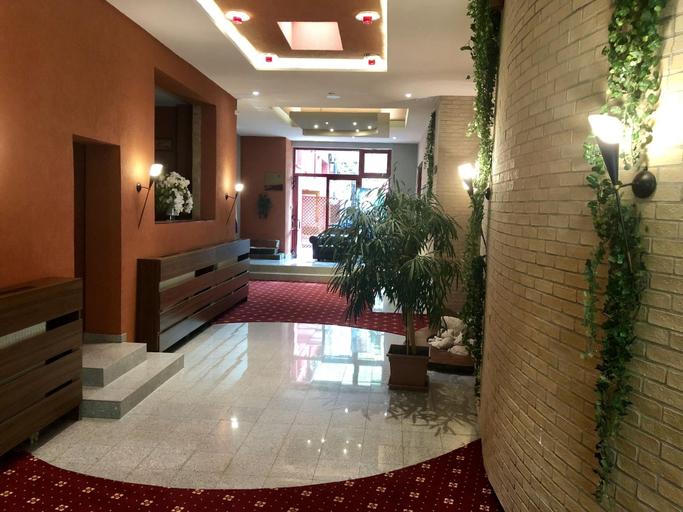 Public Area 3, Therma Nea Dunajská Streda, Dunajská Streda
