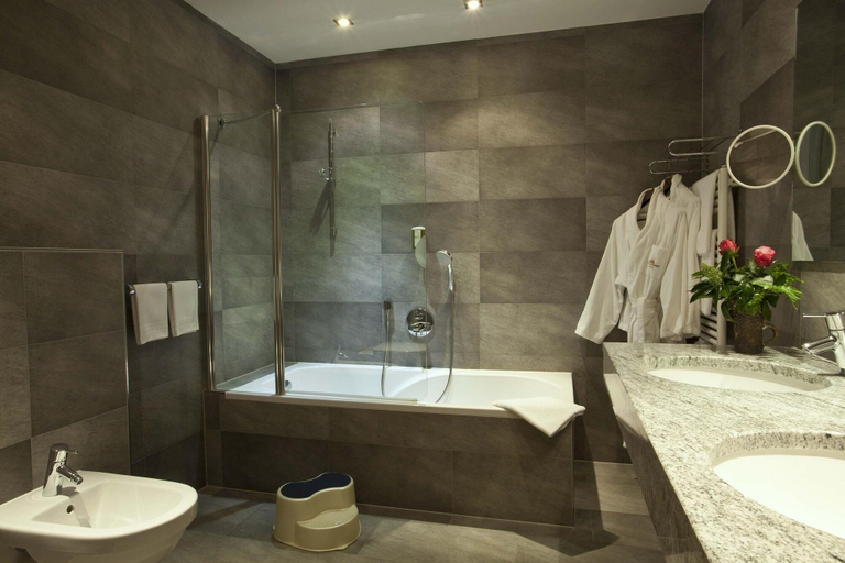 Bathroom 5, Family Resort Rainer, Bolzano