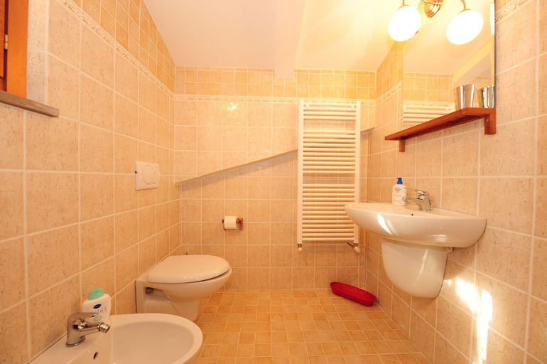 Bathroom 5, C'era una volta B&B, Perugia