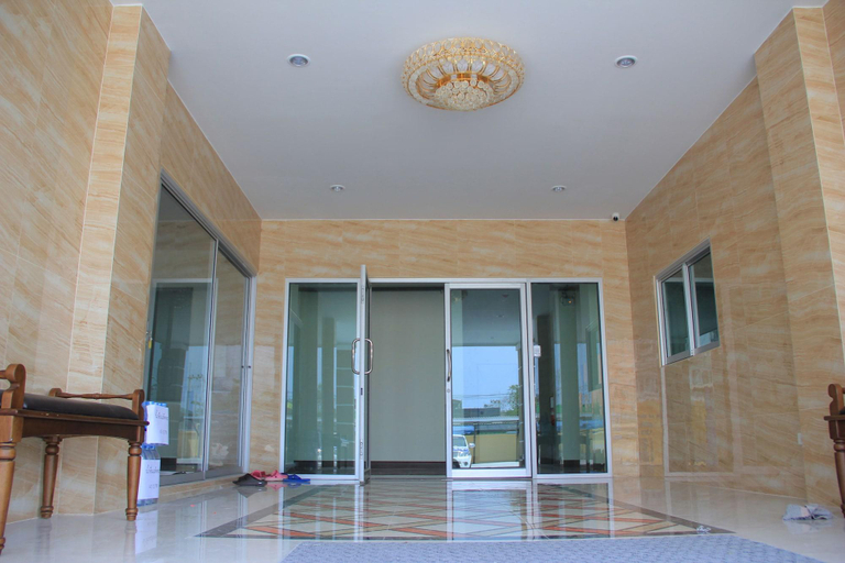 Public Area 2, Thani Residence, Muang Chon Buri