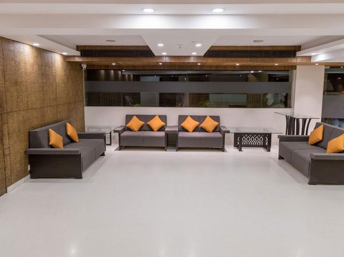 Public Area 2, Ginger Ahmedabad S.G.Road, Ahmadabad