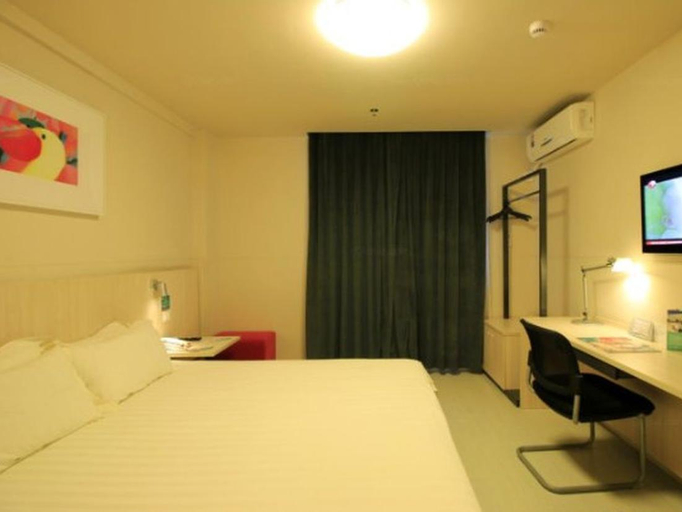 Bedroom 3, Jinjiang Inn (Gongbei,Zhuhai), Zhuhai