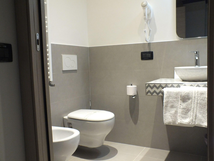 Bathroom 5, I Fiori di Margherita Luxury B&B, Perugia