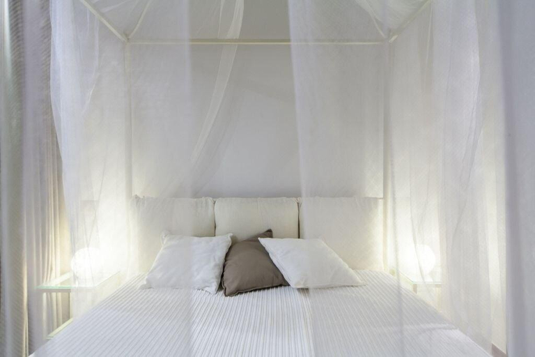 Bedroom 3, B&B Antico Ulivo, Bari