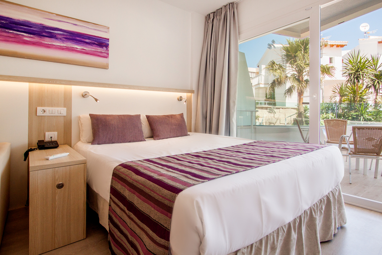 Bedroom 3, Globales Costa de la Calma, Baleares
