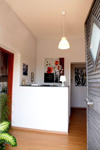 Public Area 2, B&B Caffelletto-Papardo-Sperone, Messina