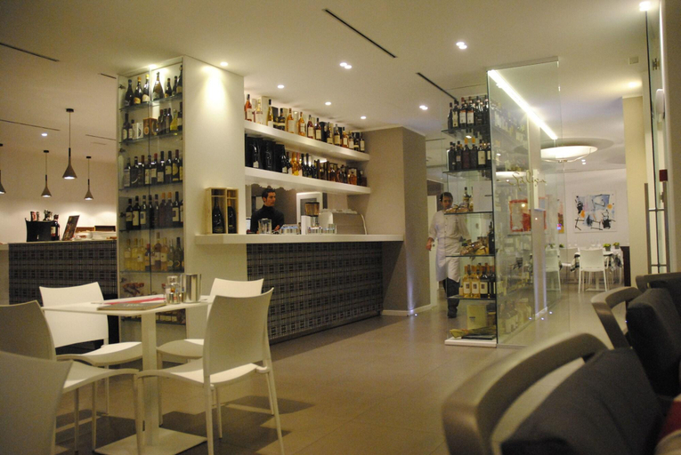 Public Area 3, Spluga Sosta & Hotel, Sondrio