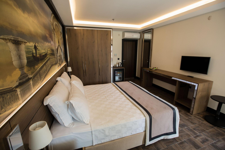 Bedroom 3, Northdoor Hotel, Amasra