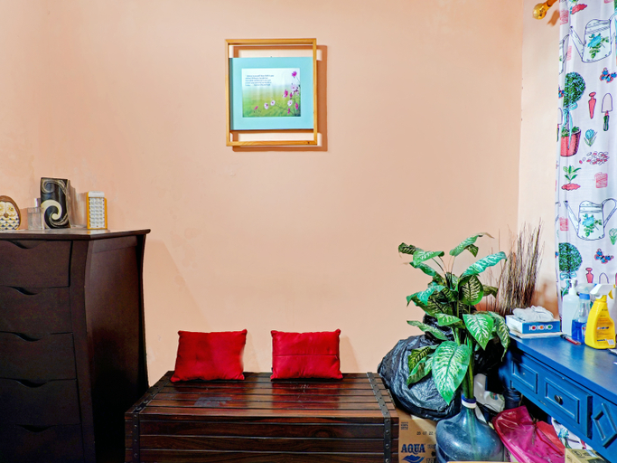 Others 5, OYO 90234 Dhoho Family Guest House, Kediri