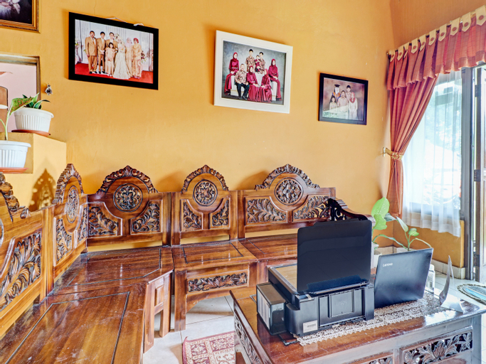OYO 90454 Adinda Homestay Cibodas Lembang, Bandung