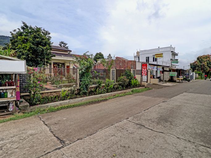OYO 90454 Adinda Homestay Cibodas Lembang, Bandung