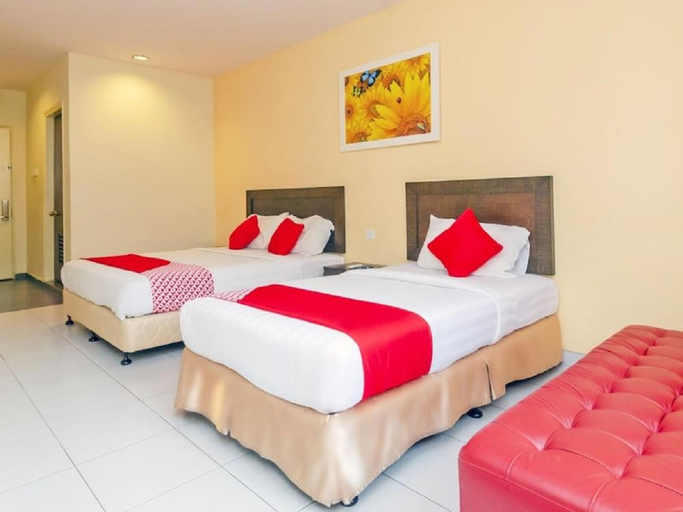 OYO 884 Sun Flower Express Hotel, Pontian