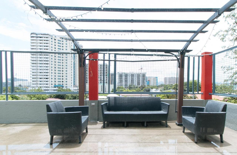 Public Area 5, RedDoorz near Tambo Quirino Avenue, Parañaque