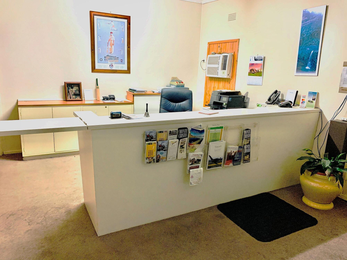 Public Area 3, Bradman Motor Inn, Cootamundra