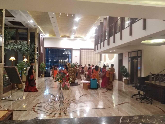 Public Area 3, Devashish Hotel, Nainital