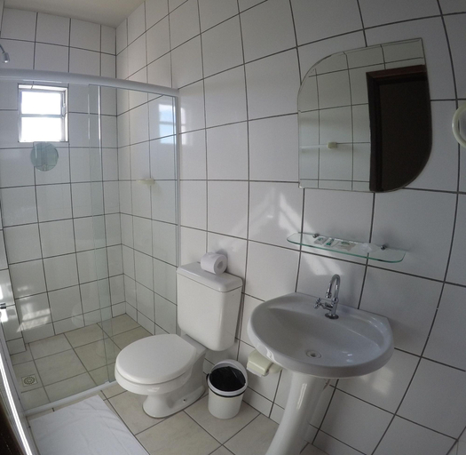 Bathroom 4, Real NOB Hotel, Orleaes