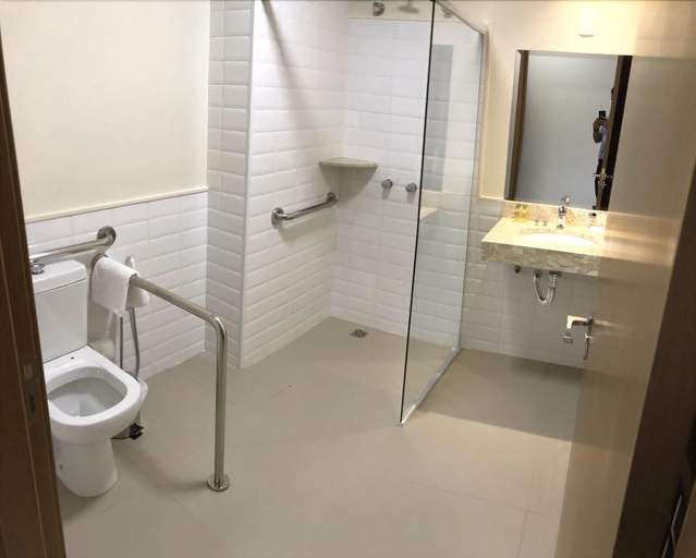 Bathroom 5, Ipê Palace Hotel, Adamantina