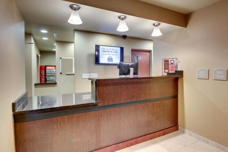 Public Area 2, Cobblestone Inn & Suites - Schuyler, Colfax