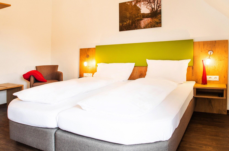 Bedroom 2, Landhotel Fernblick, Neuwied