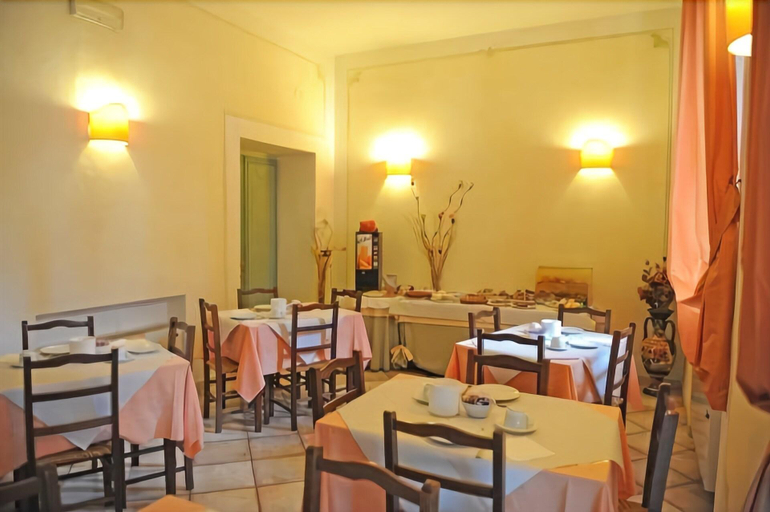 Food & Drinks 5, Hotel Rossi, Grosseto