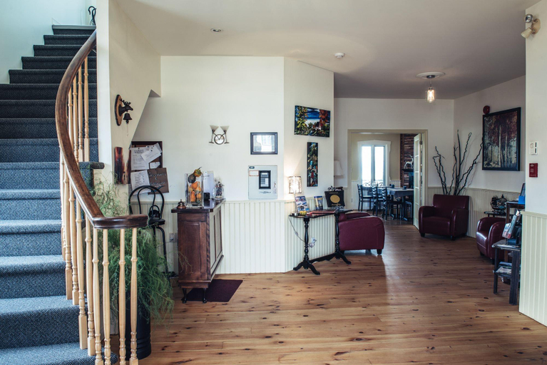 Public Area 3, L'Authentique Auberge de Charlevoix, Charlevoix