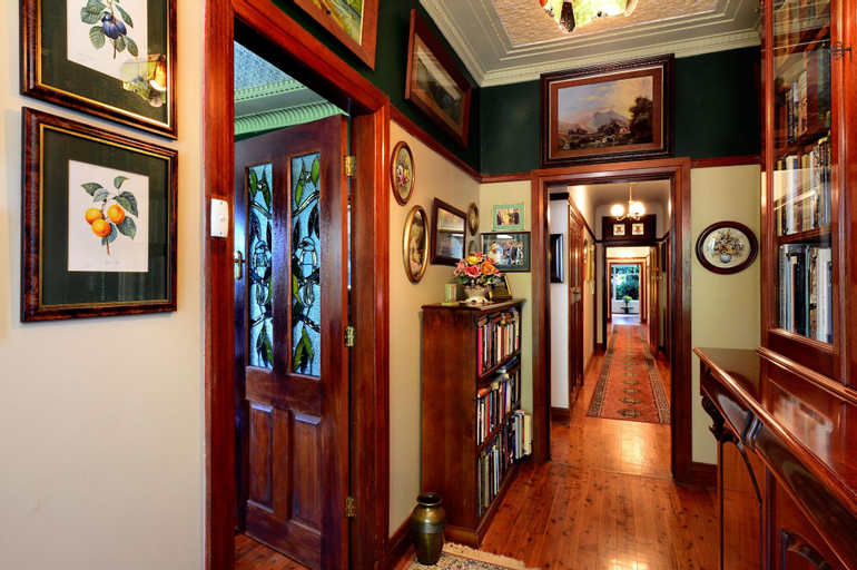 Public Area 2, The Laurels B&B Kangaroo Valley, Shoalhaven - Pt B
