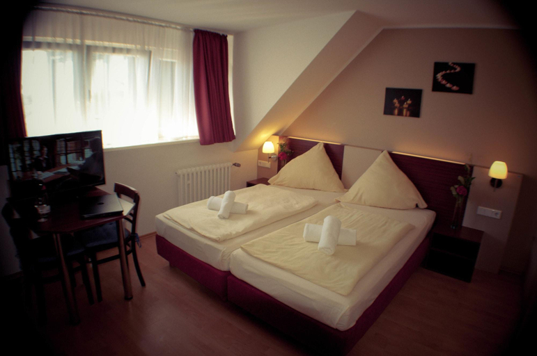 Bedroom 2, Hotel Stadt Emmerich, Kleve