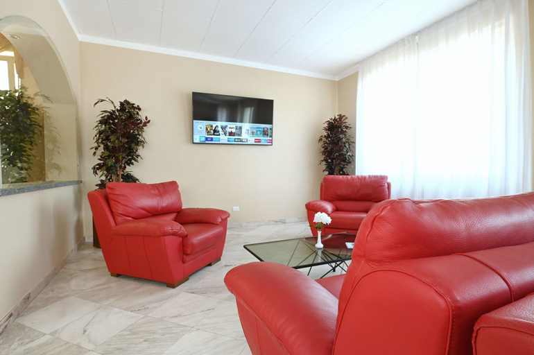 Public Area 3, Hotel Internazionale, Verbano-Cusio-Ossola