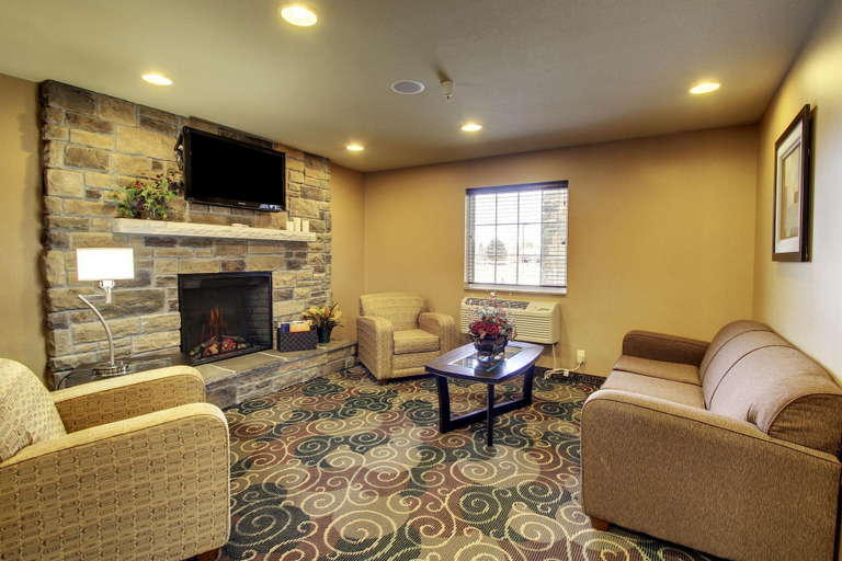 Public Area 2, Cobblestone Inn & Suites - Hartington, Cedar