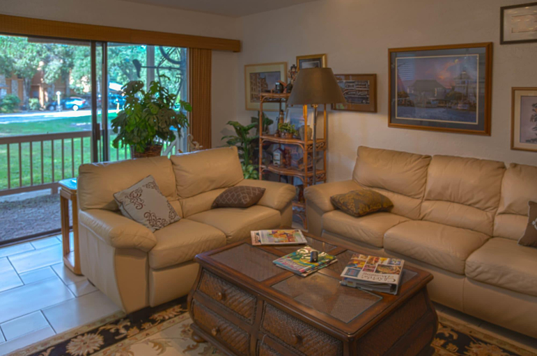 Public Area 3, Cypress Fairway Village, Hays