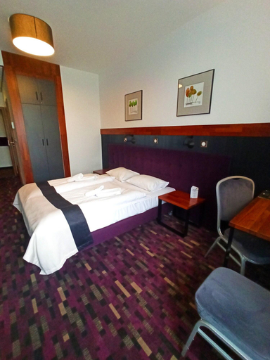 Bedroom 3, Hotel Modus & Restauracja Mocca D'oro, Mikołów